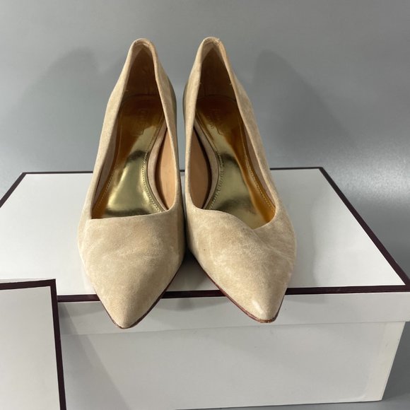 COACH BEIGE SUEDE LEATHER PUMPS HEALS NEUTAL COLOR, SIZE 6B - Picture 3 of 12